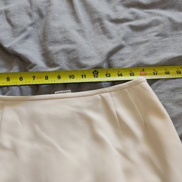 Ruffled Tiered A-Line Skirt - Picture 12 of 13